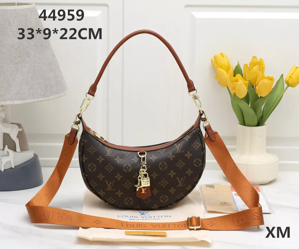 Messenger Bags 687 Vuitton AllSeason Women For Louis 0906